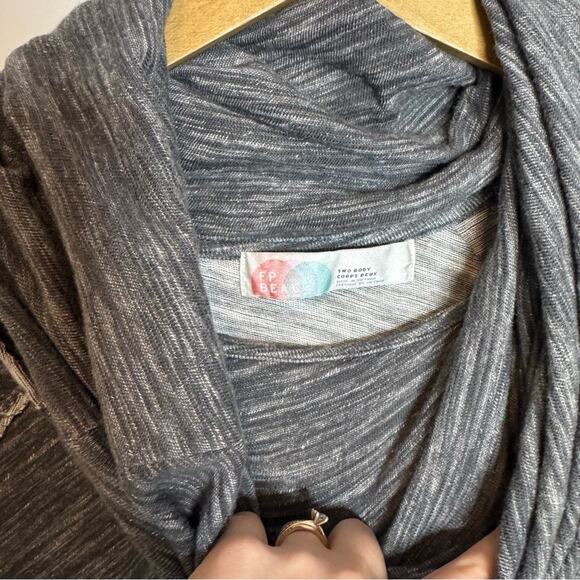 Free People Beach Two Body Corps Deux Cowl Neck Top Oversized Sweater - Picture 4 of 6